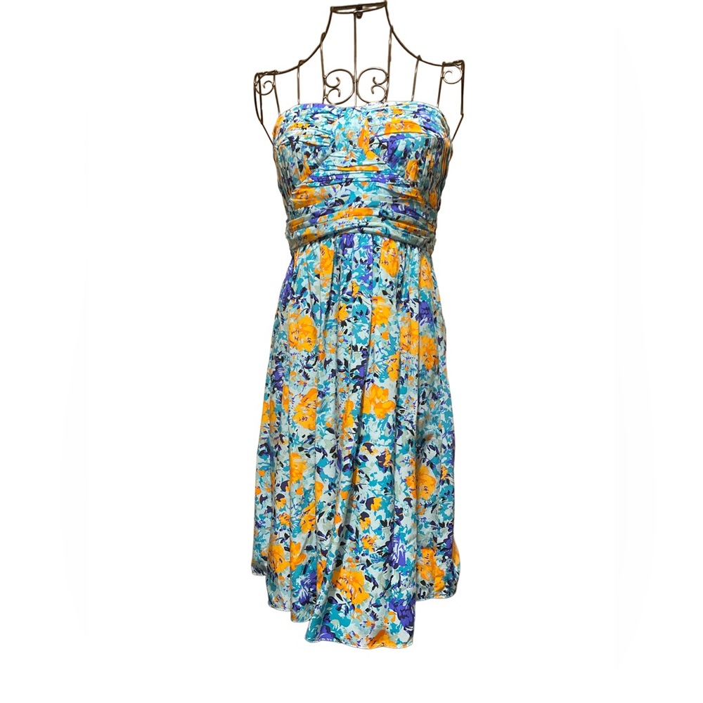Colorful Sleeveless Dress with Built-in Bra - Picture 1 of 6